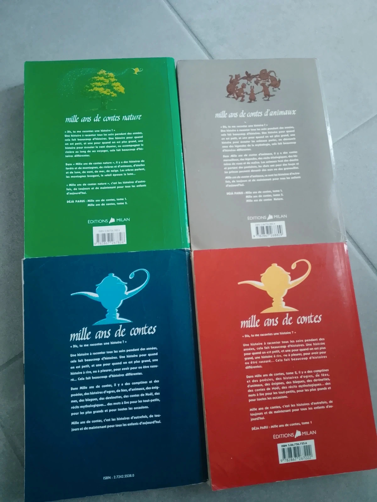 Lote de 4 libros grandes de cuentos vintage de mil años – photo 2